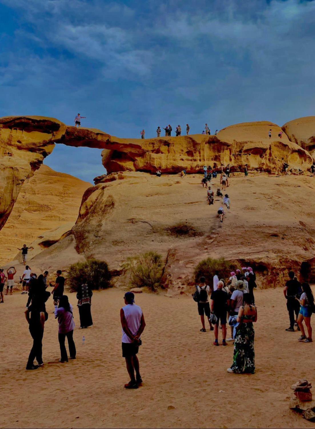 Desert Tree Camp&Tours วาดิรัม ภายนอก รูปภาพ
