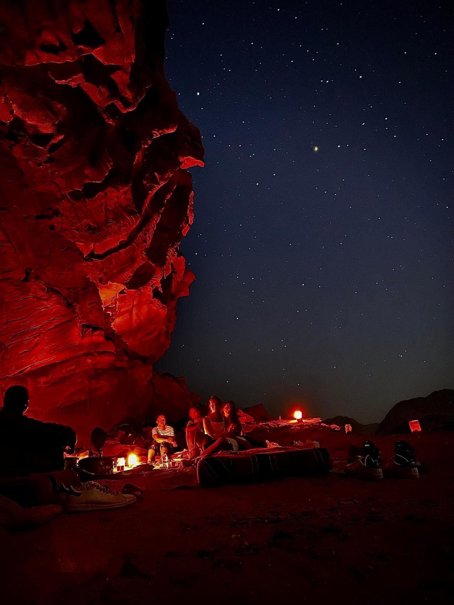 Desert Tree Camp&Tours วาดิรัม ภายนอก รูปภาพ